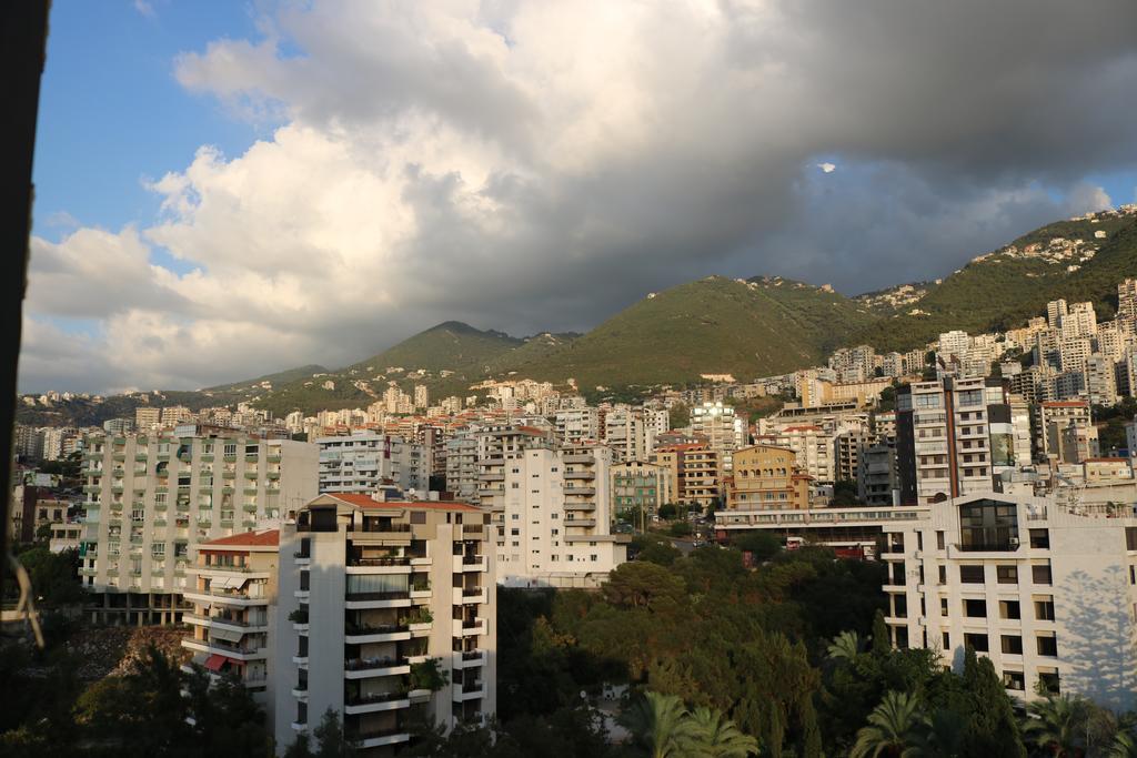 Vista Del Mar Hotel Джуния Экстерьер фото